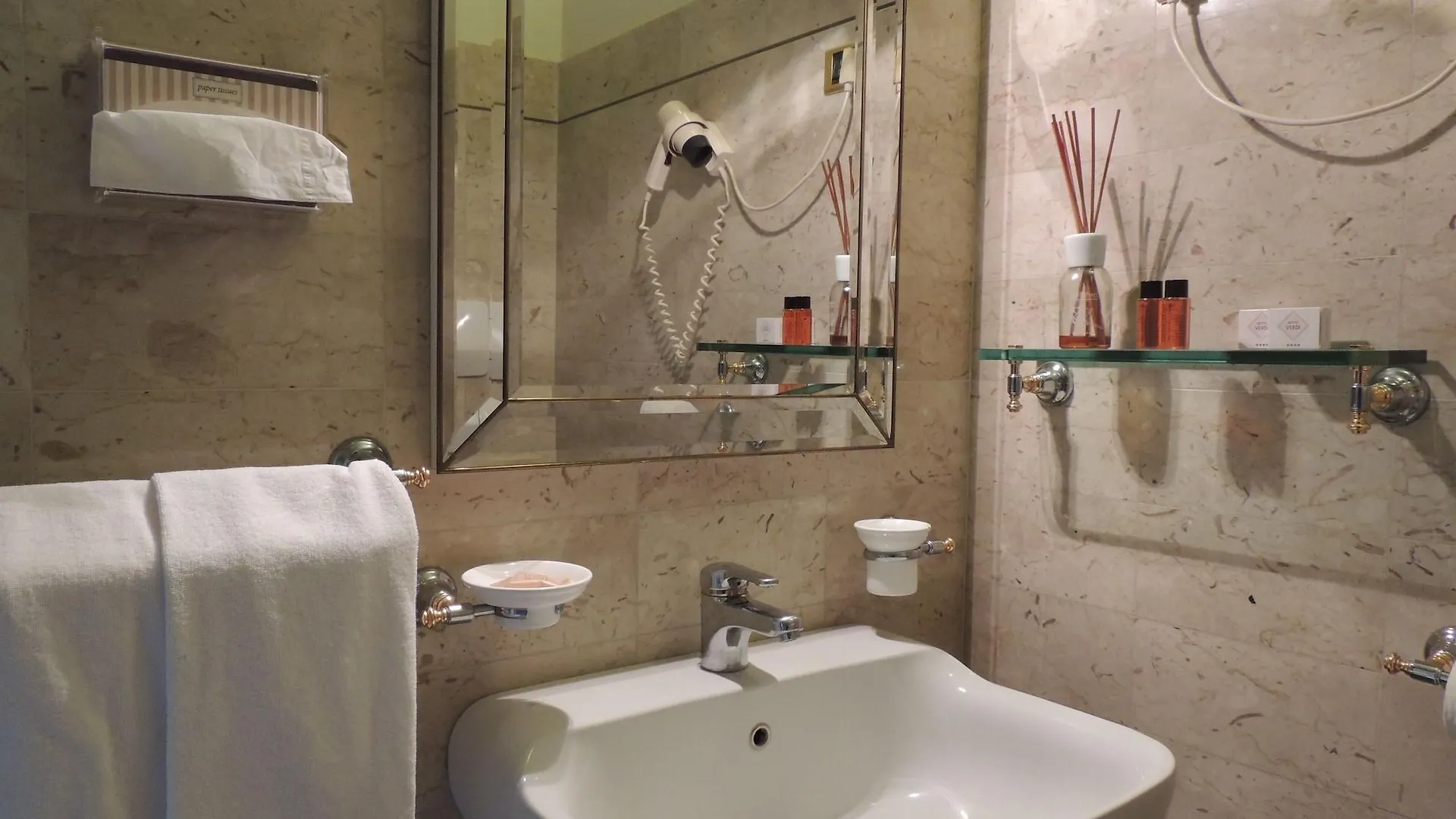 Hotel Verdi Boutique Hotel Parma